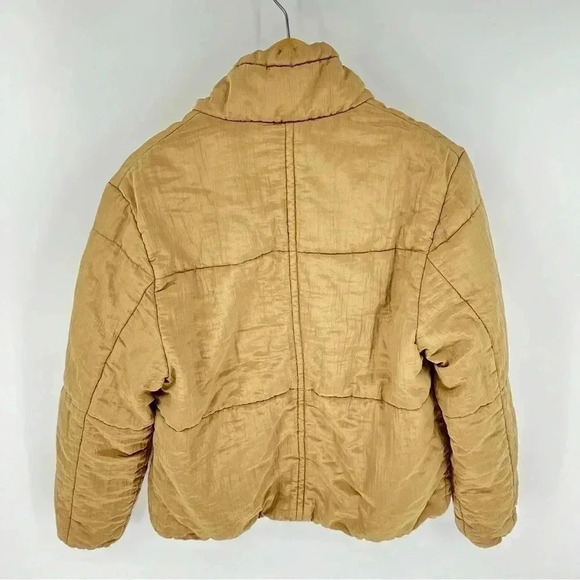 VINCE Soft Padded Jacket In Myrrh - Picture 5 of 14